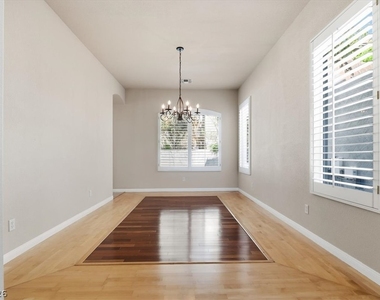 2237 Timber Rose Drive - Photo Thumbnail 11