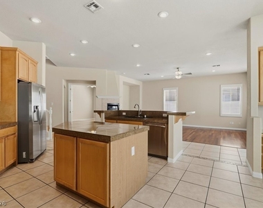 2237 Timber Rose Drive - Photo Thumbnail 7