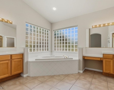 2237 Timber Rose Drive - Photo Thumbnail 23