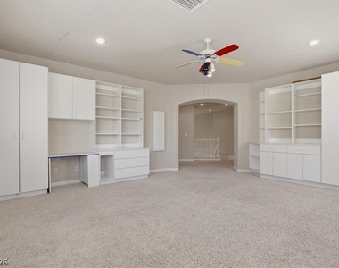 2237 Timber Rose Drive - Photo Thumbnail 18