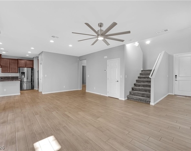 455 Astillero Street - Photo Thumbnail 28