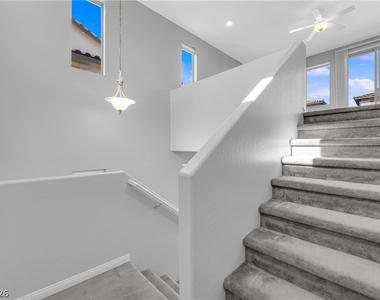 455 Astillero Street - Photo Thumbnail 4