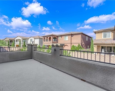 455 Astillero Street - Photo Thumbnail 14