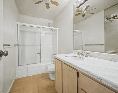 3159 Bel Air Drive - Photo Thumbnail 17