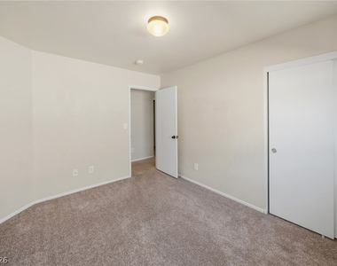 9021 Spirit Canyon Avenue - Photo Thumbnail 21
