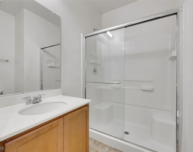 935 Spiracle Avenue - Photo Thumbnail 7