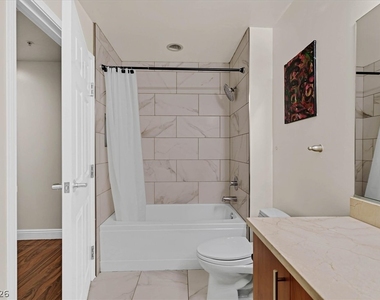 200 W Sahara Avenue - Photo Thumbnail 27