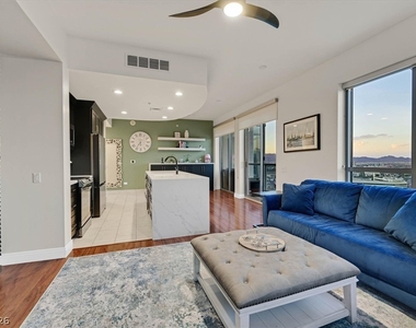 200 W Sahara Avenue - Photo Thumbnail 19