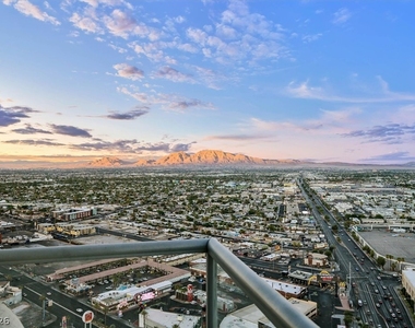 200 W Sahara Avenue - Photo Thumbnail 32