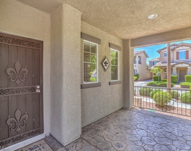 10517 Howling Coyote Avenue - Photo Thumbnail 4