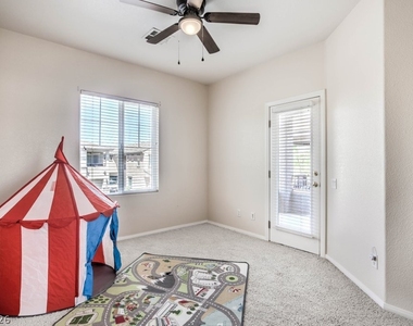 10517 Howling Coyote Avenue - Photo Thumbnail 23