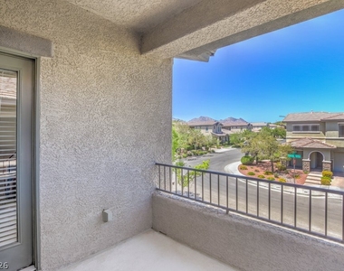 10517 Howling Coyote Avenue - Photo Thumbnail 26