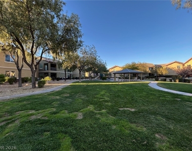 6868 Sky Pointe Drive - Photo Thumbnail 9