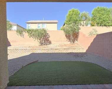 8663 Reynolds Spring Street - Photo Thumbnail 31