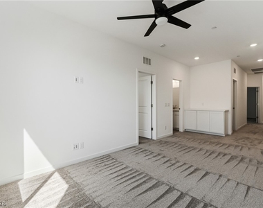 222 Krameria Avenue - Photo Thumbnail 17