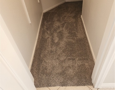 9352 S Villa Tuscany Avenue - Photo Thumbnail 14