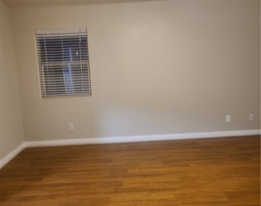 9352 S Villa Tuscany Avenue - Photo Thumbnail 28