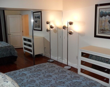 270 Flamingo Road - Photo Thumbnail 6