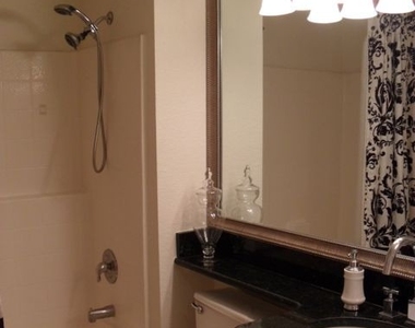 270 Flamingo Road - Photo Thumbnail 3
