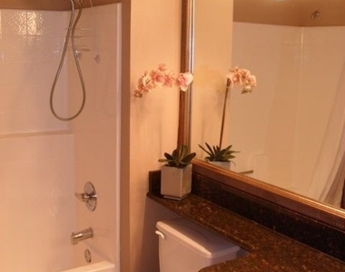 220 E Flamingo Road - Photo Thumbnail 5