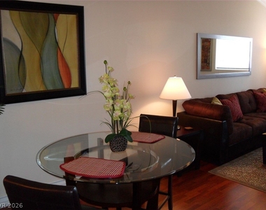 220 Flamingo Road - Photo Thumbnail 2