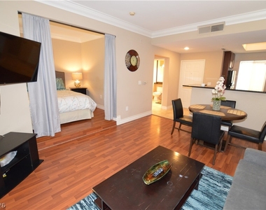 230 E Flamingo Road - Photo Thumbnail 1