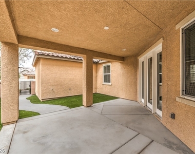 3182 Del Terra Avenue - Photo Thumbnail 31