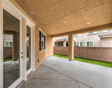 3182 Del Terra Avenue - Photo Thumbnail 32