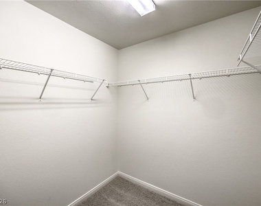 3182 Del Terra Avenue - Photo Thumbnail 20
