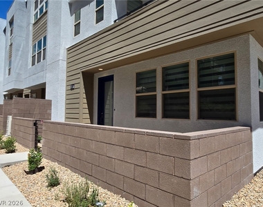 659 Fortis Creek Street - Photo Thumbnail 1