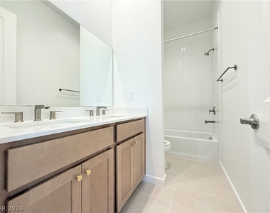 659 Fortis Creek Street - Photo Thumbnail 28
