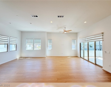 659 Fortis Creek Street - Photo Thumbnail 12