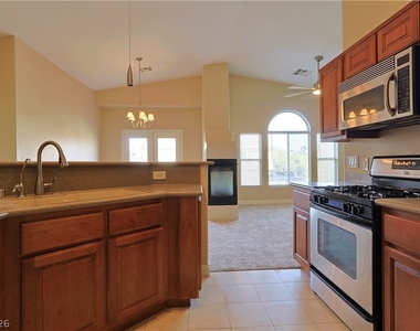 9125 Camp Light Avenue - Photo Thumbnail 8
