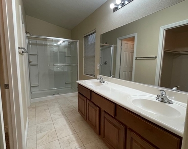9125 Camp Light Avenue - Photo Thumbnail 17