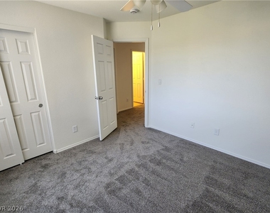 10544 Blanca Peak Avenue - Photo Thumbnail 28