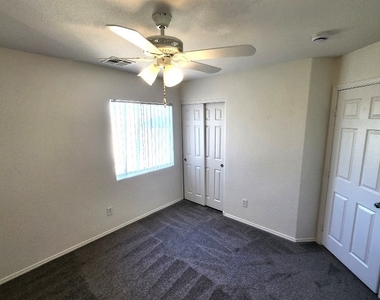 10544 Blanca Peak Avenue - Photo Thumbnail 23