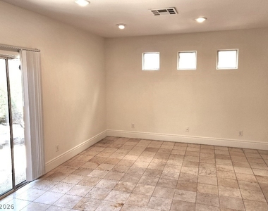 10544 Blanca Peak Avenue - Photo Thumbnail 4