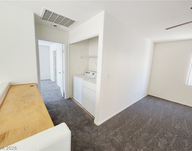 10544 Blanca Peak Avenue - Photo Thumbnail 15