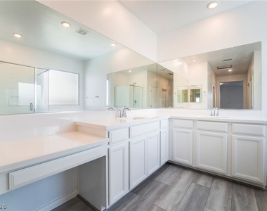 3952 Henny Avenue - Photo Thumbnail 36