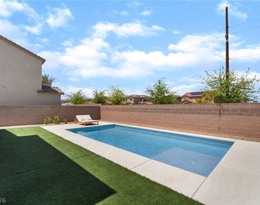 3952 Henny Avenue - Photo Thumbnail 45