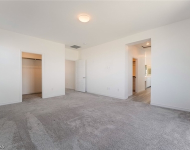 3952 Henny Avenue - Photo Thumbnail 32