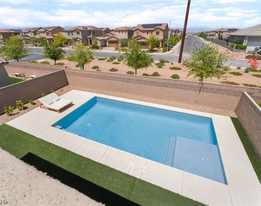 3952 Henny Avenue - Photo Thumbnail 39