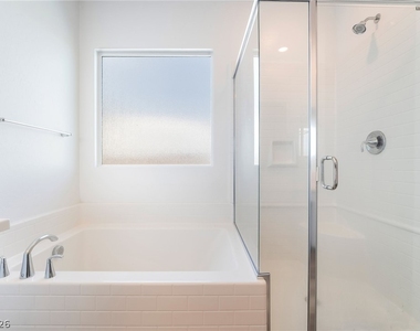 3952 Henny Avenue - Photo Thumbnail 37