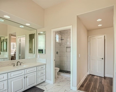 8900 Rainbow Ridge Drive - Photo Thumbnail 21