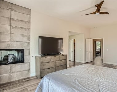 8900 Rainbow Ridge Drive - Photo Thumbnail 16