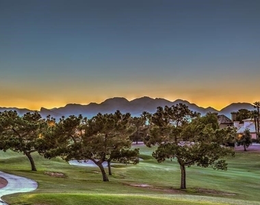 8900 Rainbow Ridge Drive - Photo Thumbnail 43