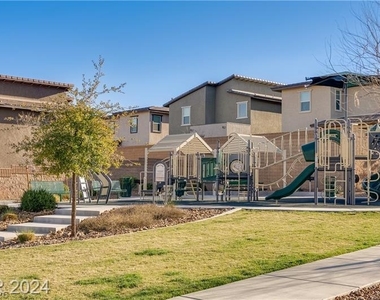 9763 Mojave Mountain Street - Photo Thumbnail 6