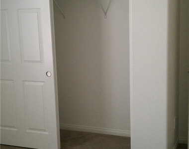 5493 Ovando Way - Photo Thumbnail 16