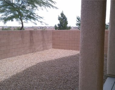 5493 Ovando Way - Photo Thumbnail 2