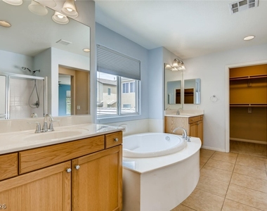 996 Wagner Valley - Photo Thumbnail 7